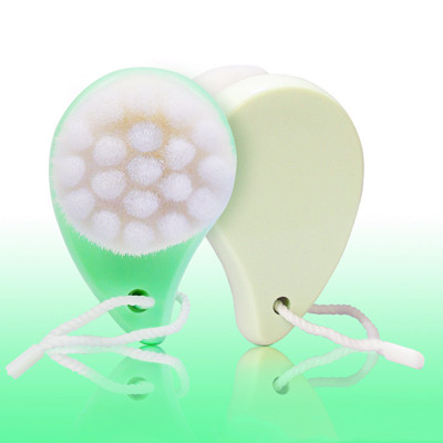 KW005 Comma shape facial cleaning brush ABS handle